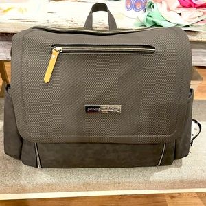 Petunia Pickle Bottom Boxy Backpack Deluxe